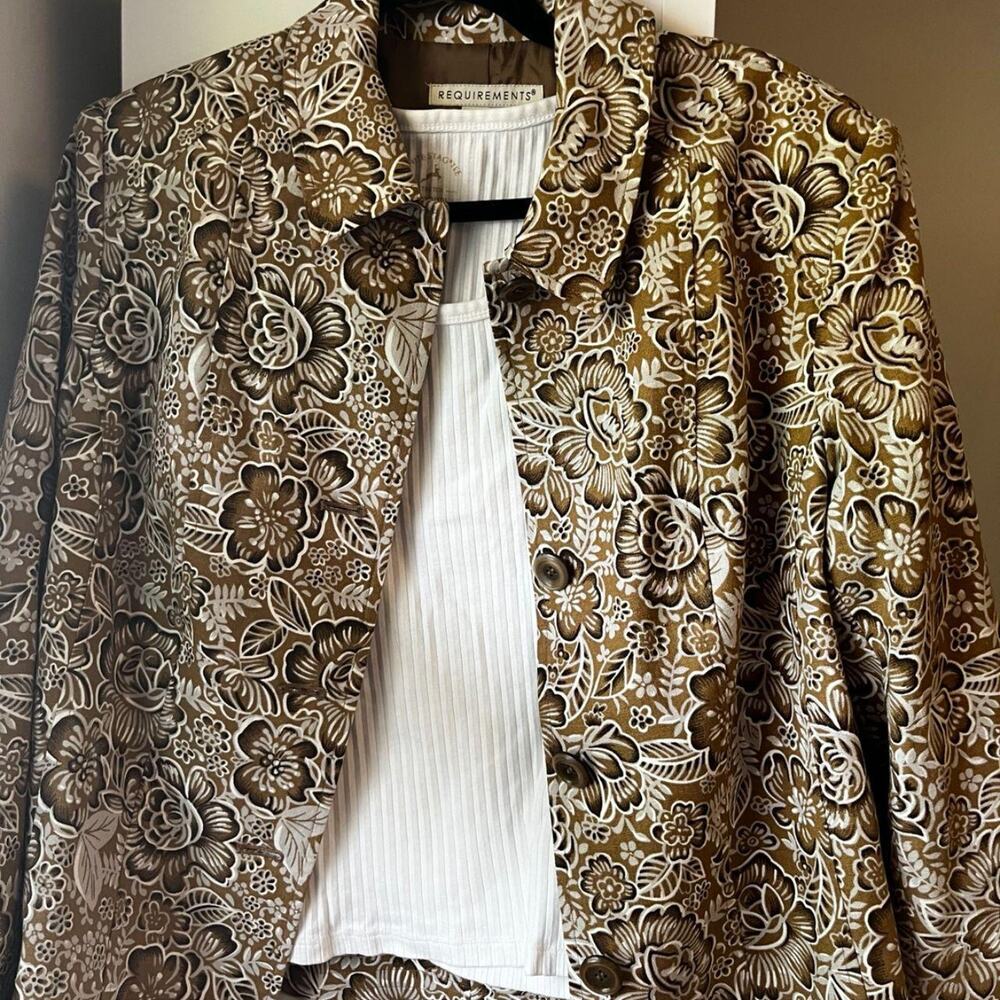 Vintage 90s requirements brown floral